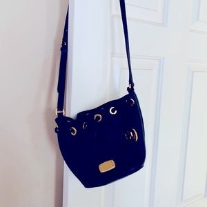 Crossbody blue bag